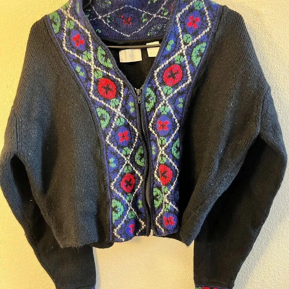 Esprit Vintage  Full Zipp Cropped Jacket ,Size Medium,100% wool - Picture 2 of 8